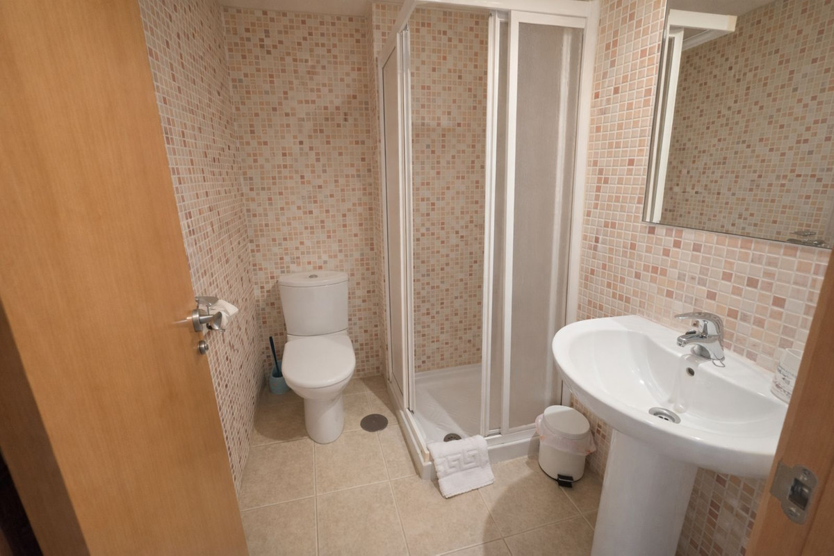 Appartement te koop in Casares Playa | 2 slaapkamers H5320735