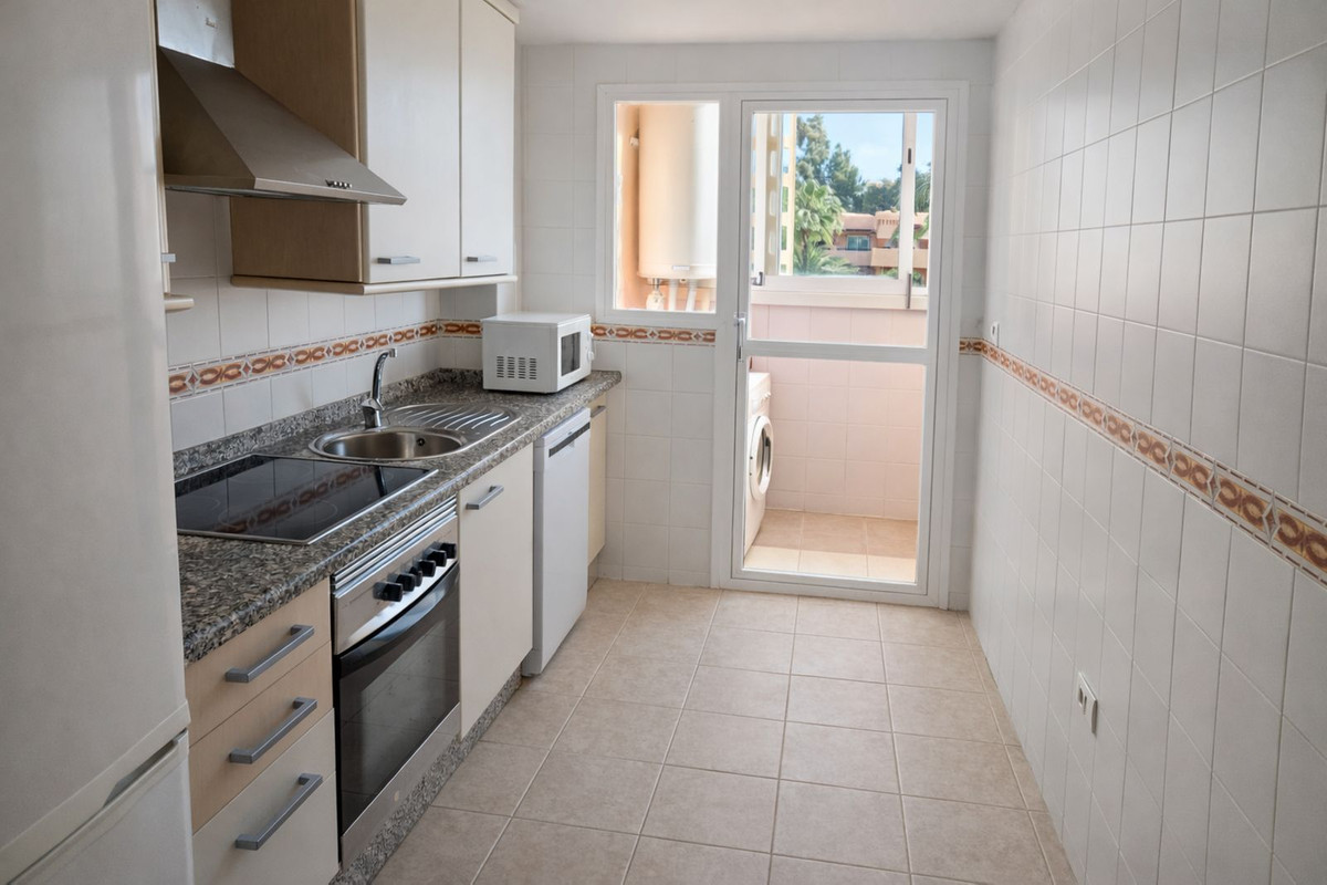 Appartement te koop in Casares Playa | 2 slaapkamers H5320735