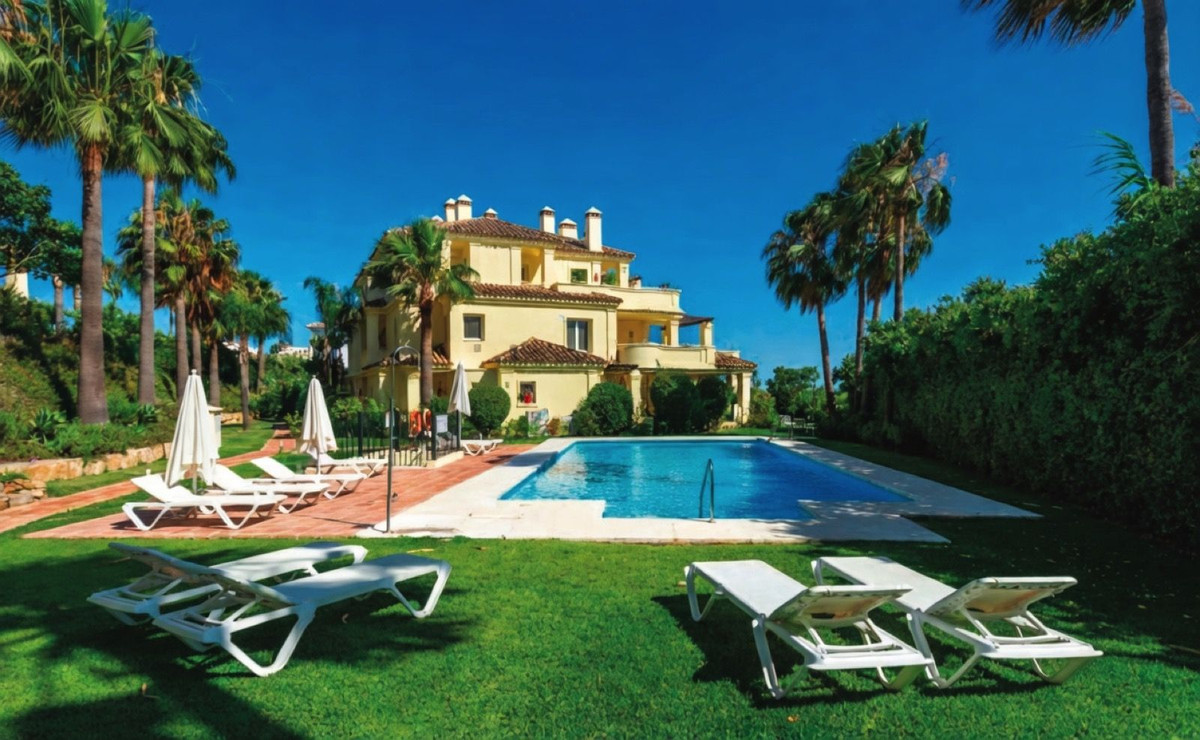 Appartement te koop in Casares Playa | 2 slaapkamers H5336443