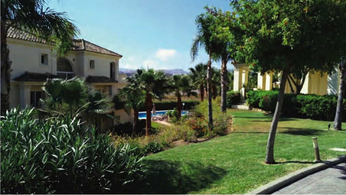 Appartement te koop in Casares Playa | 2 slaapkamers H5336443