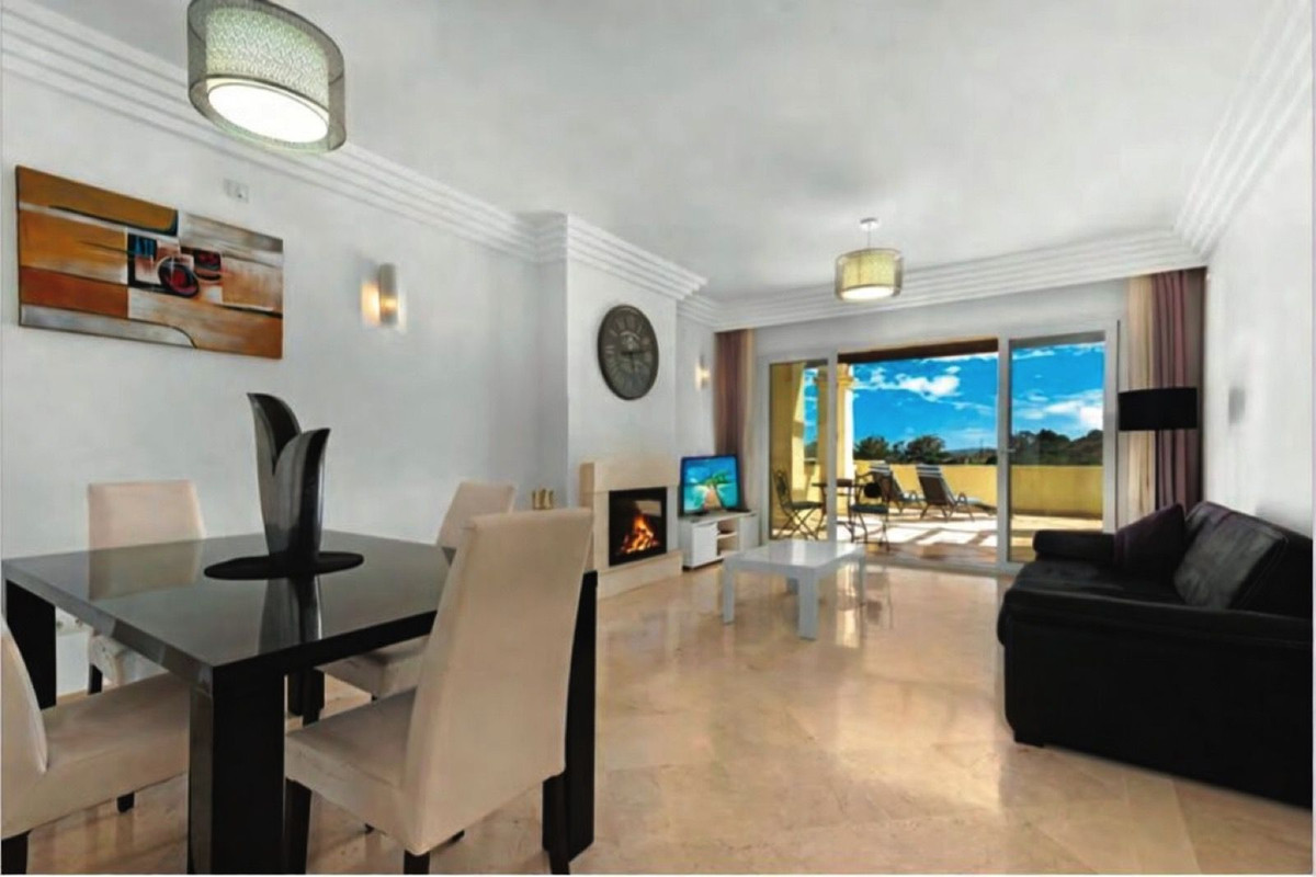 Appartement te koop in Casares Playa | 2 slaapkamers H5336443