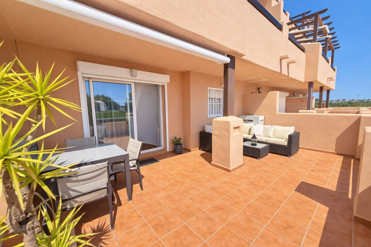 Appartement te koop in Casares Playa | 2 slaapkamers H5346307