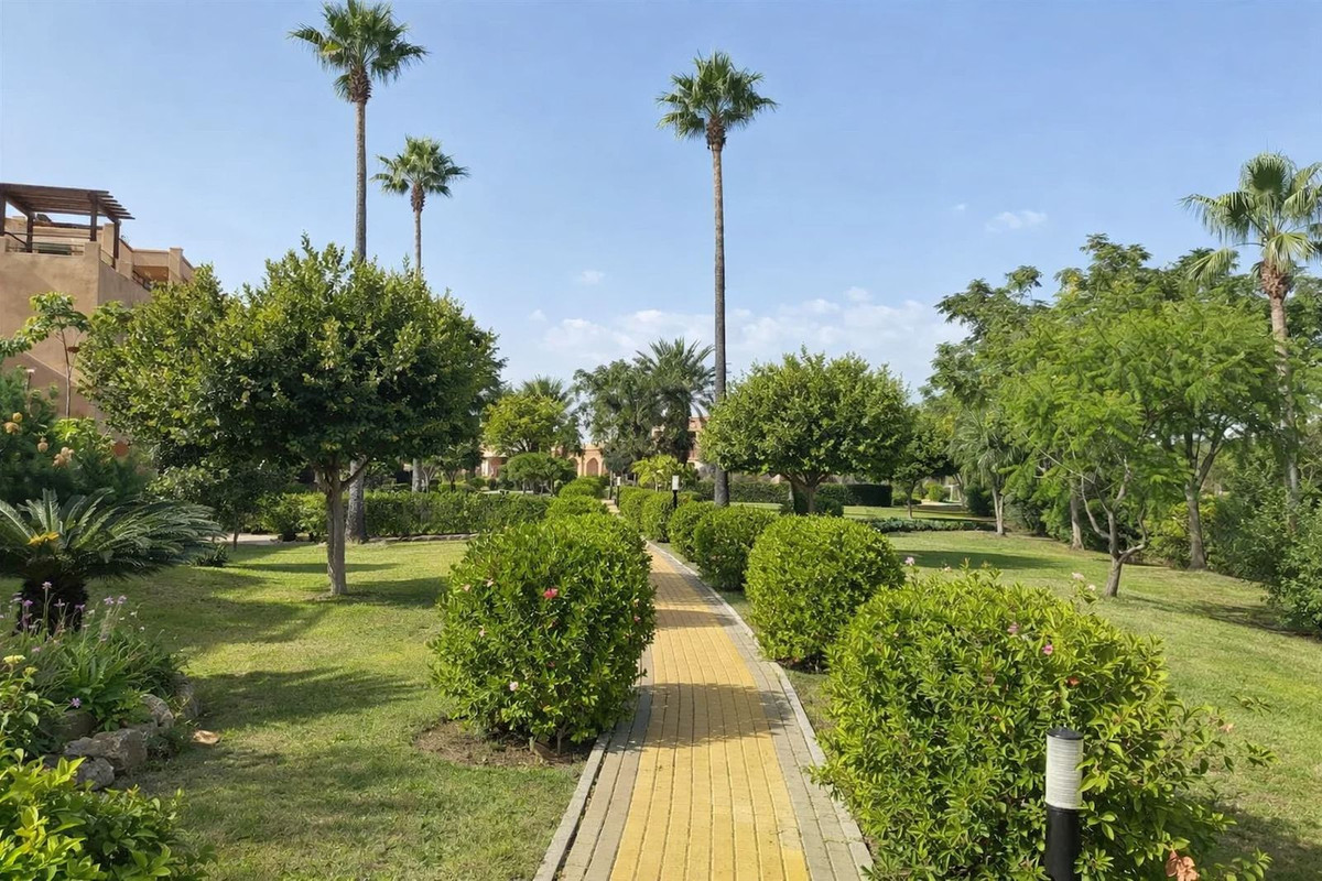 Appartement te koop in Casares Playa | 2 slaapkamers H5346307