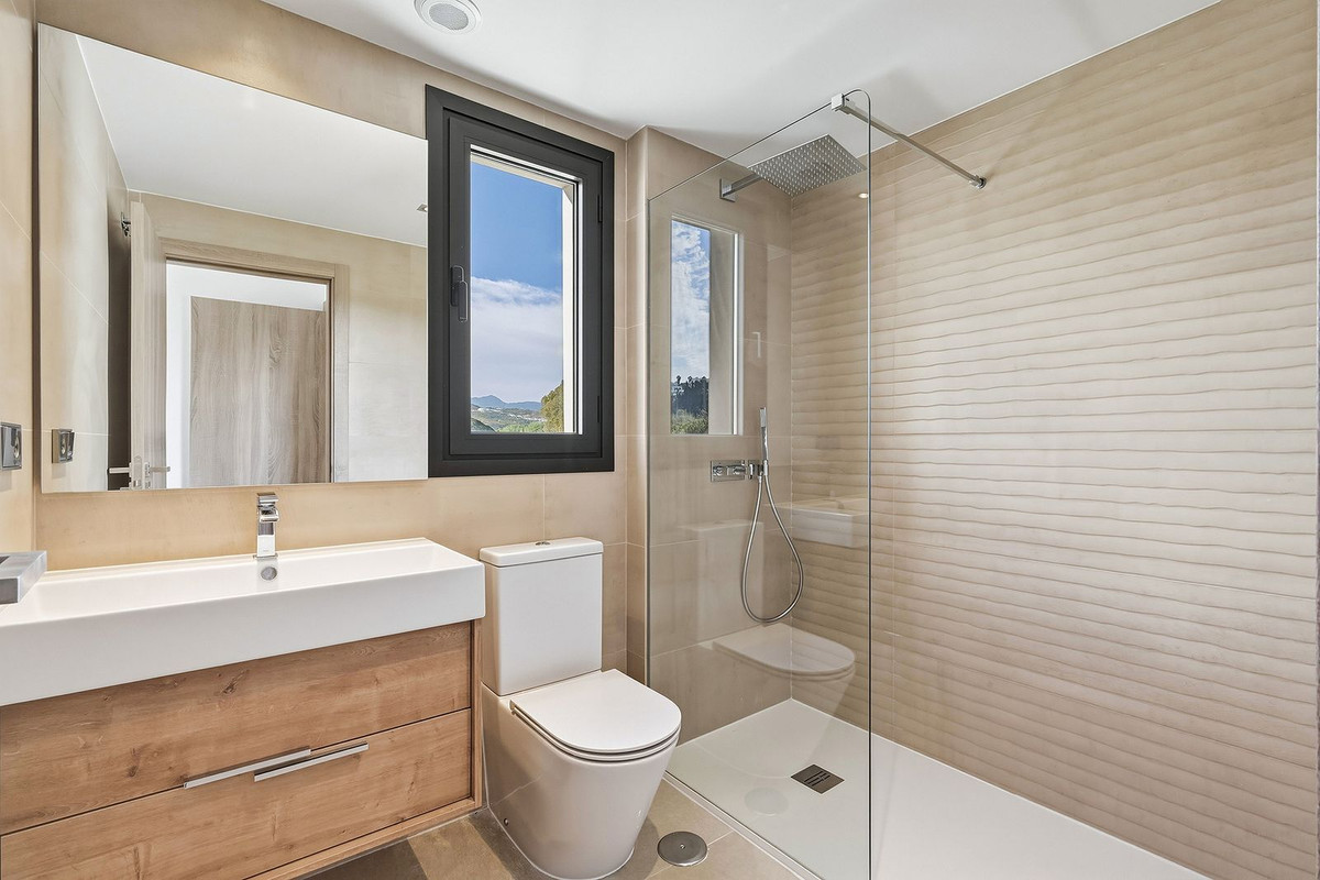 Appartement te koop in Casares Playa | 3 slaapkamers H5348011