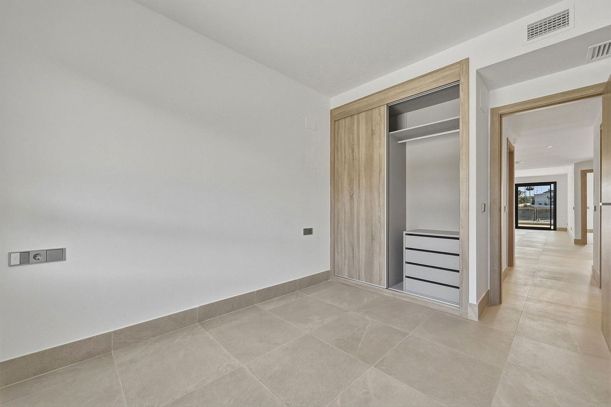 Appartement te koop in Casares Playa | 3 slaapkamers H5348011