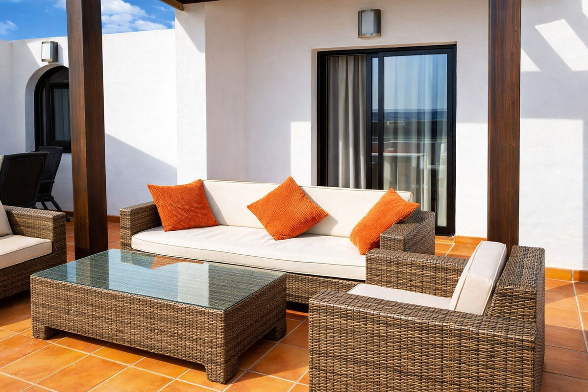 Appartement te koop in Casares Playa | 2 slaapkamers H5348128