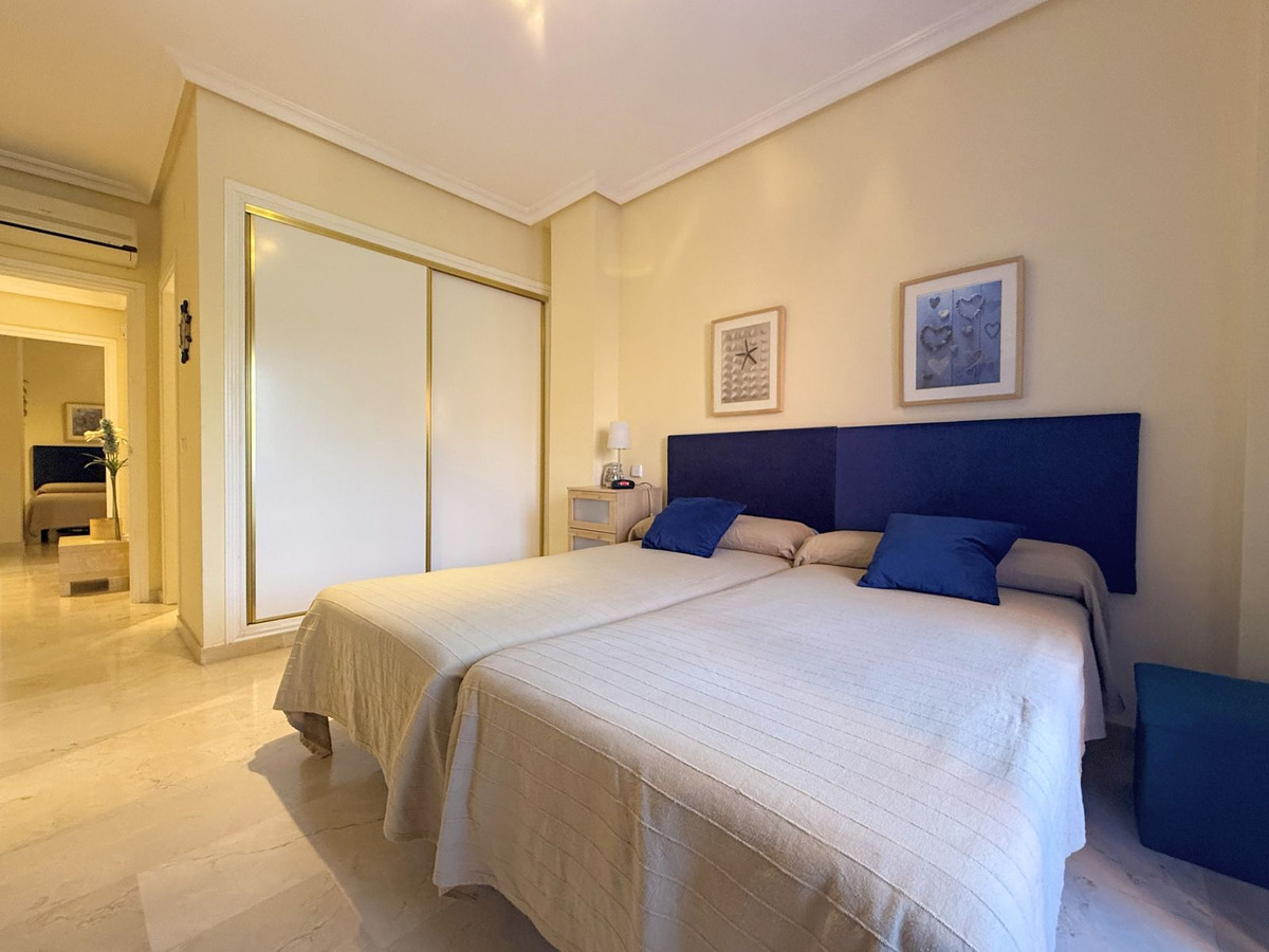 Appartement te koop in Casares Playa | 2 slaapkamers H5351566
