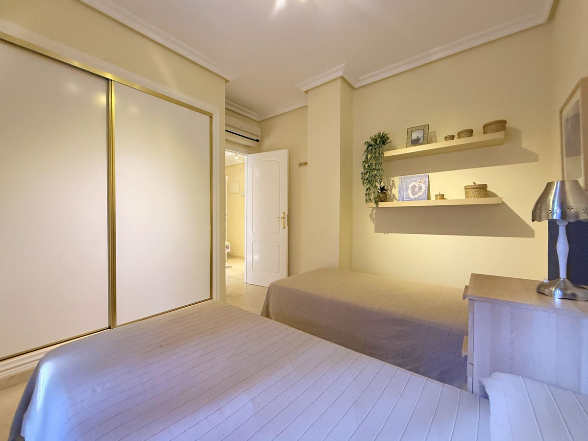 Appartement te koop in Casares Playa | 2 slaapkamers H5351566