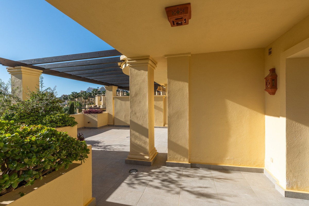 Appartement te koop in Casares Playa | 2 slaapkamers H5362225