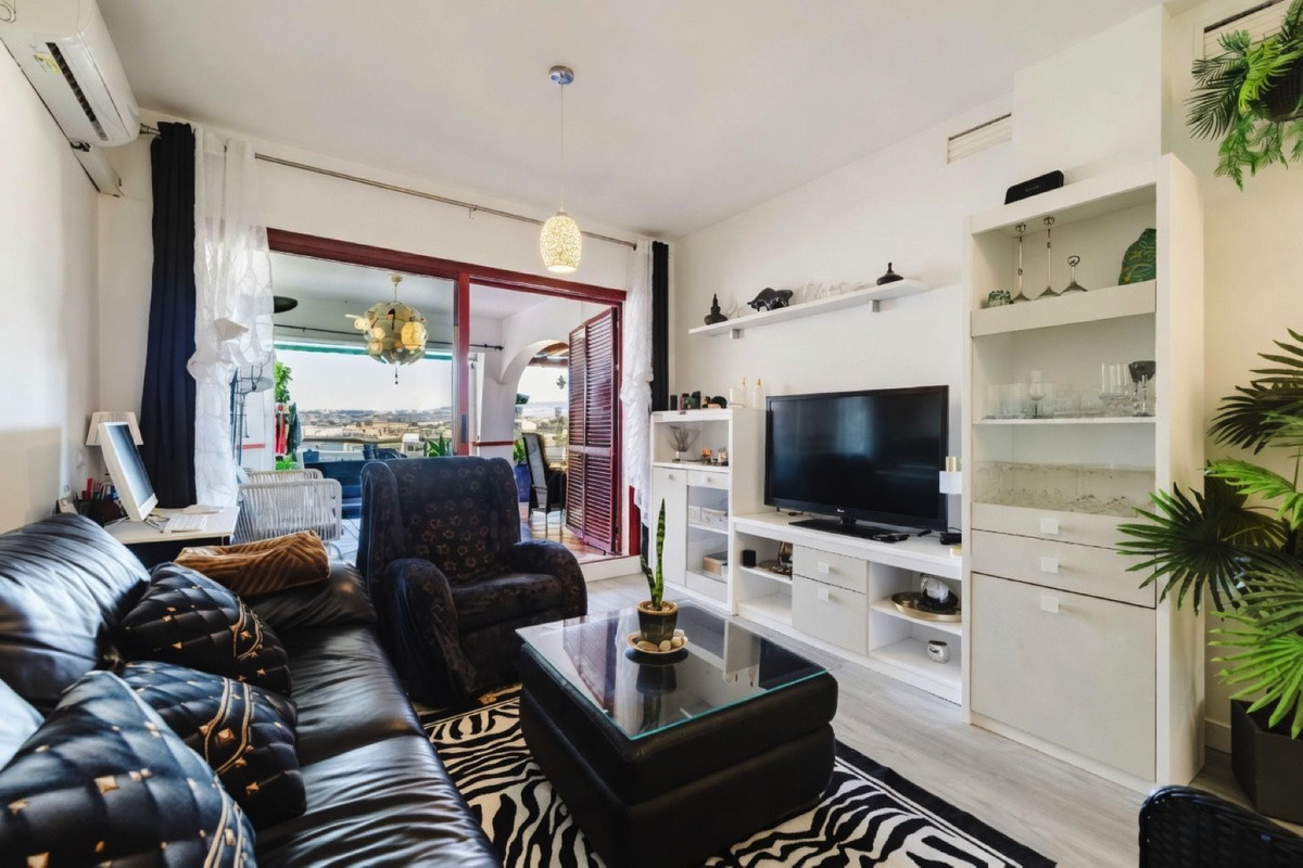 Appartement te koop in Casares Playa | 2 slaapkamers H5370238