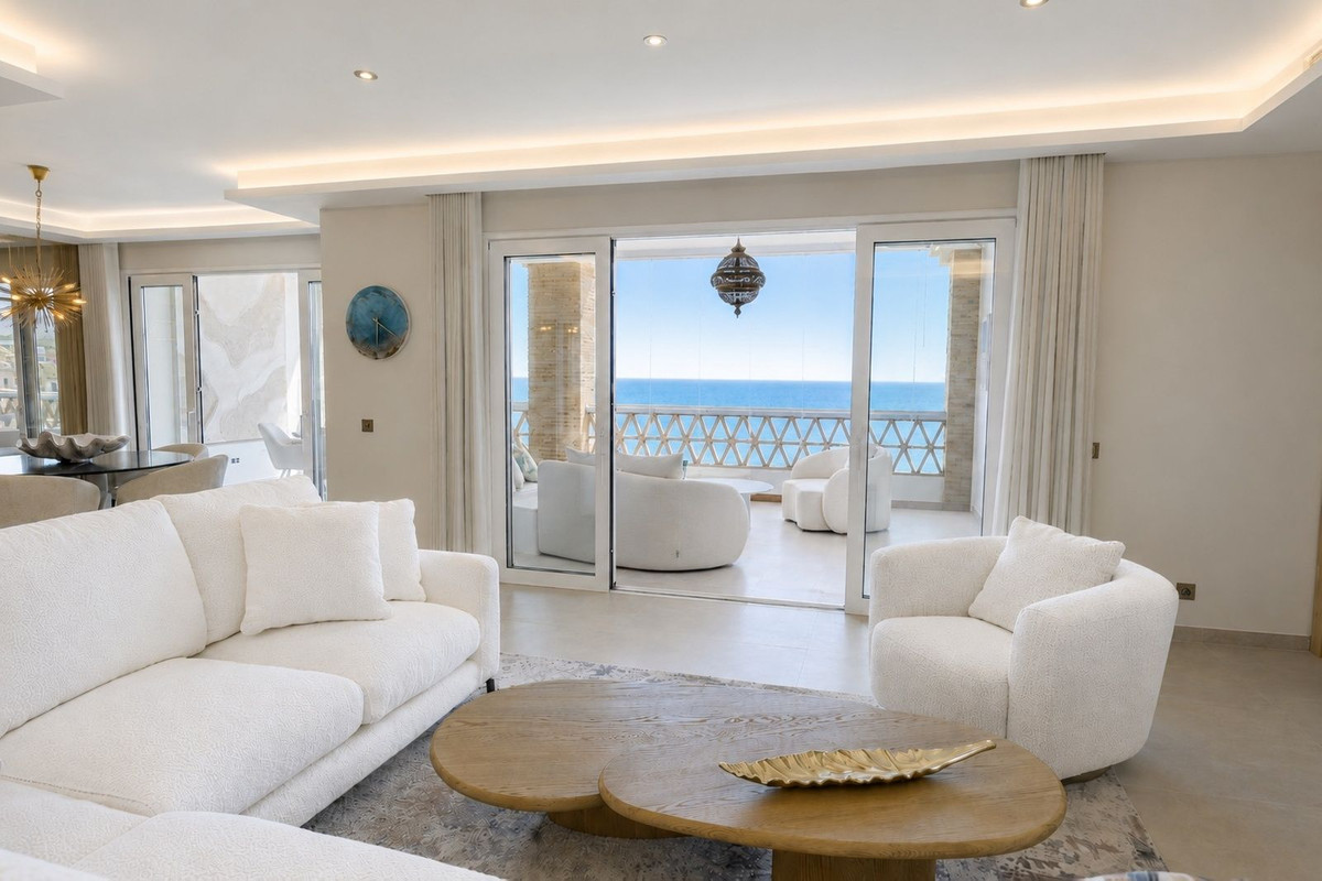 Appartement te koop in Casares Playa | 3 slaapkamers H5381998