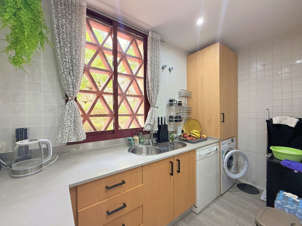 Appartement te koop in Casares Playa | 2 slaapkamers H5382076