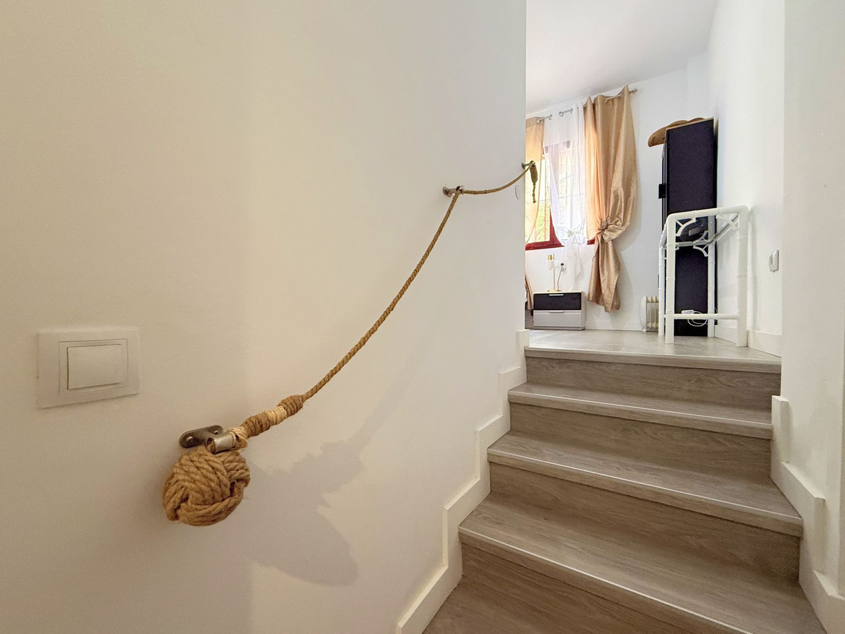 Appartement te koop in Casares Playa | 2 slaapkamers H5382076
