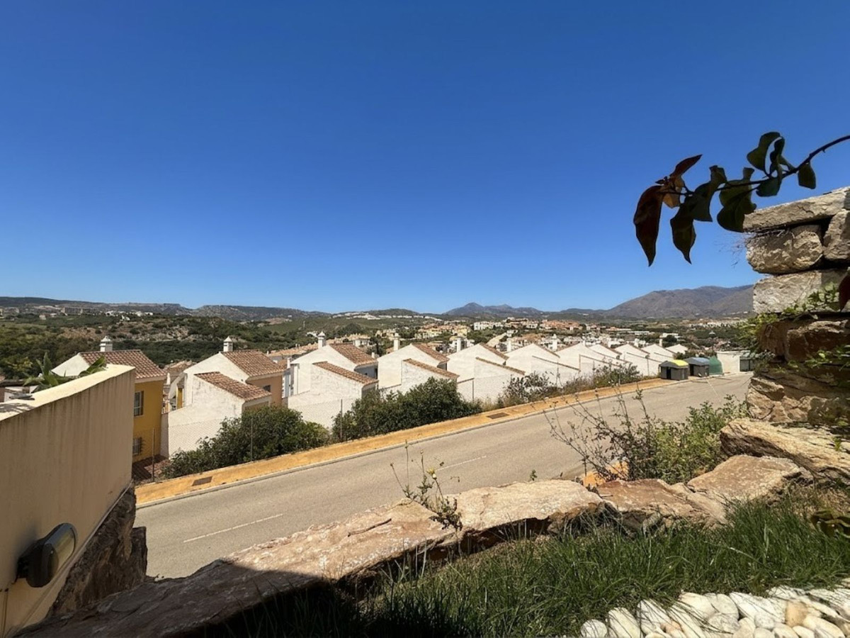 Appartement te koop in Casares Playa | 2 slaapkamers H5382076