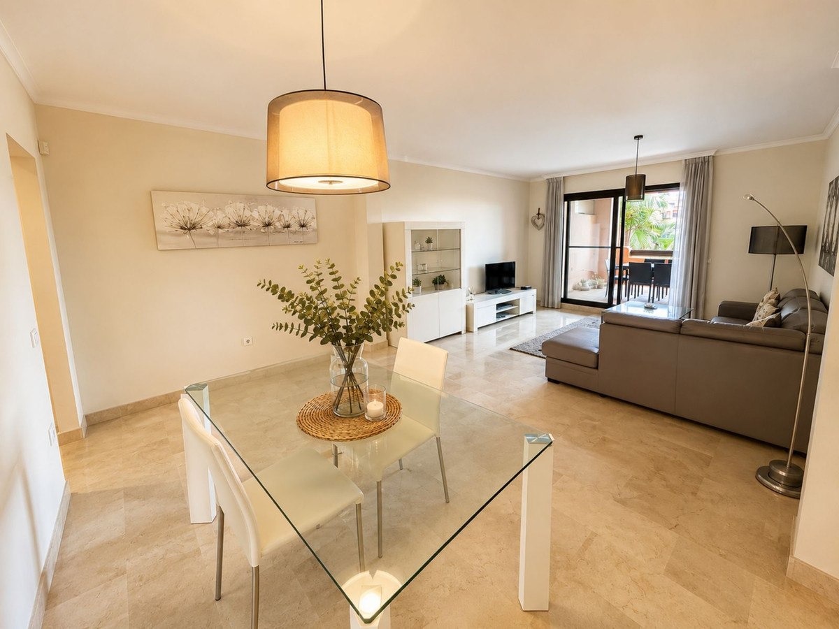 Appartement te koop in Casares Playa | 2 slaapkamers H5383801