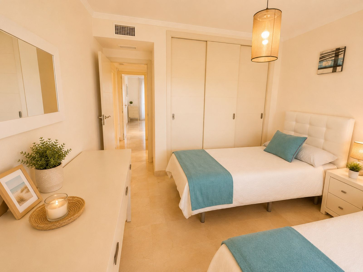 Appartement te koop in Casares Playa | 2 slaapkamers H5383801