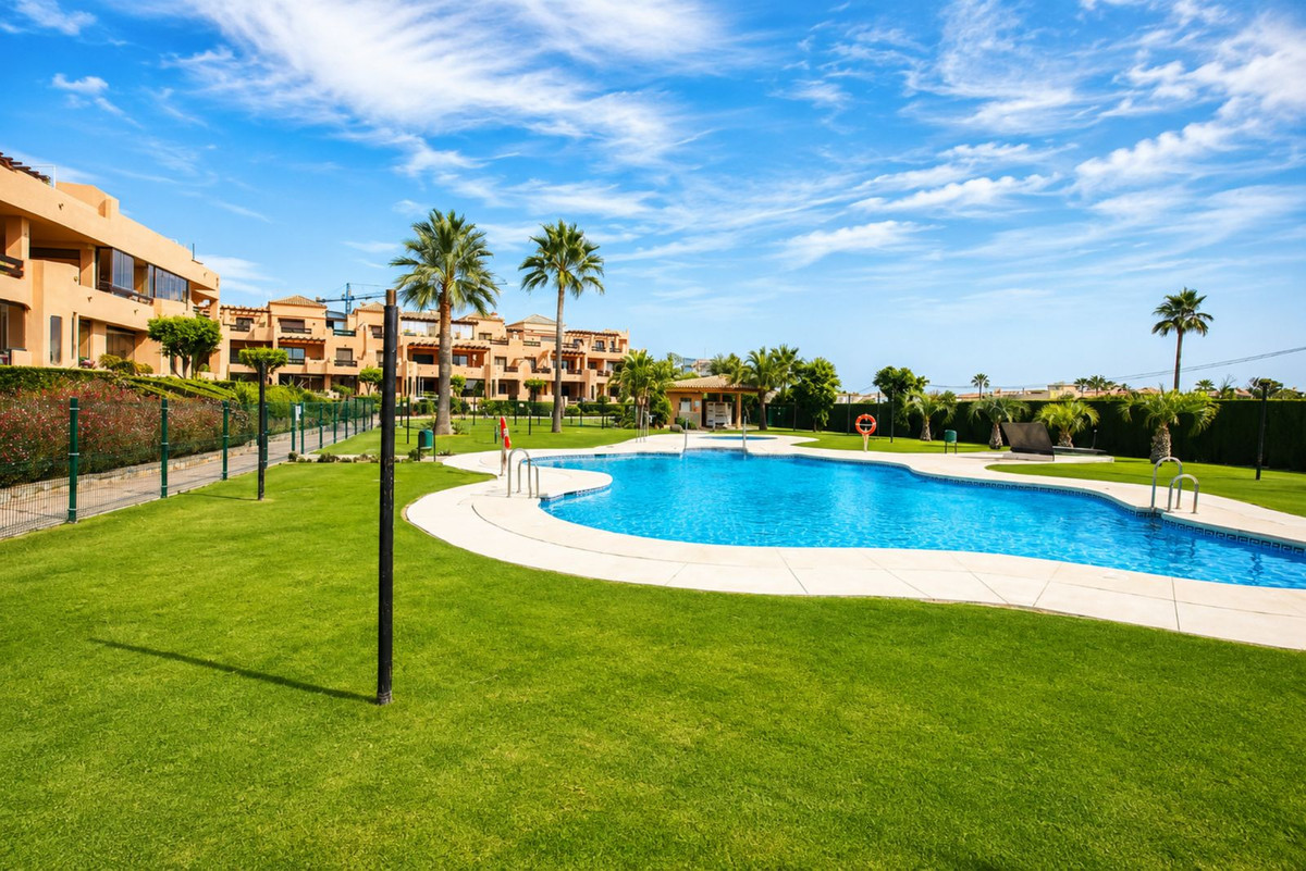 Appartement te koop in Casares Playa | 2 slaapkamers H5383801