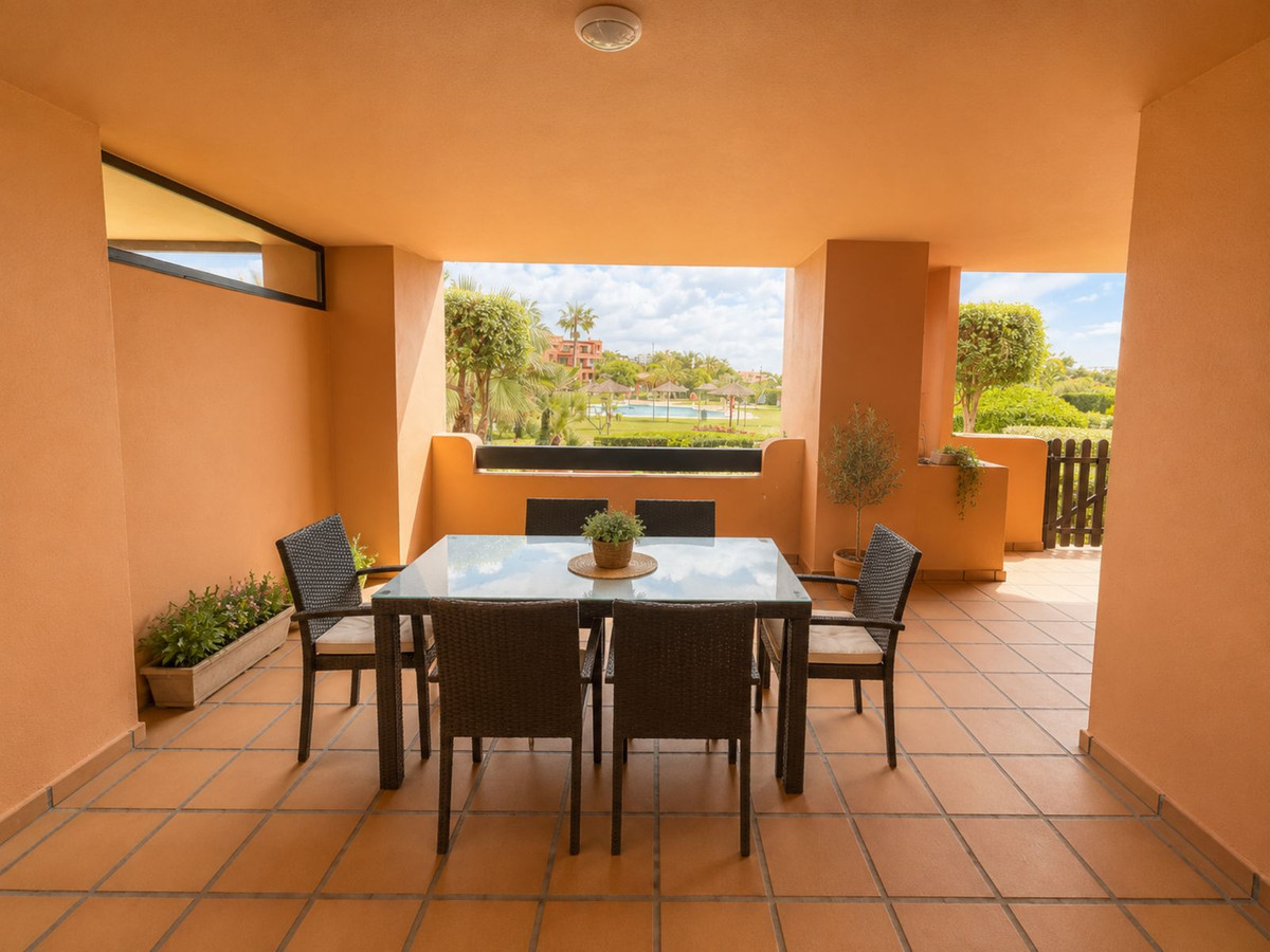 Appartement te koop in Casares Playa | 2 slaapkamers H5383801