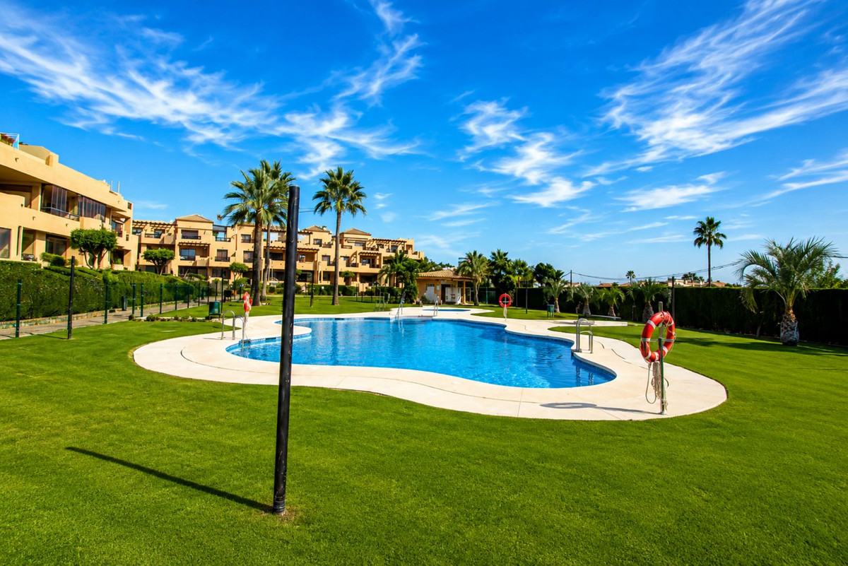 Appartement te koop in Casares Playa | 2 slaapkamers H5383801