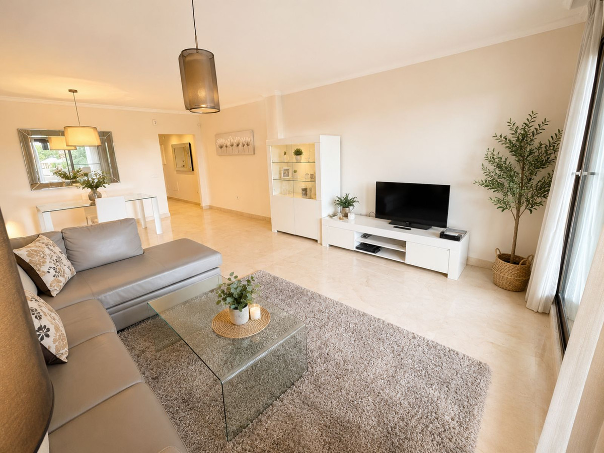 Appartement te koop in Casares Playa | 2 slaapkamers H5383801