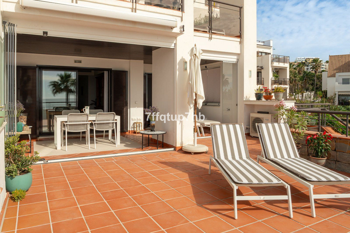 Appartement te koop in Casares Playa | 2 slaapkamers H5387137