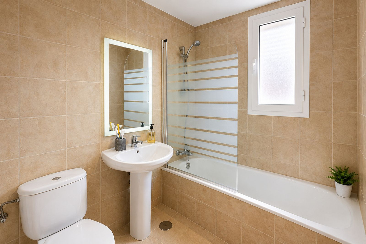 Appartement te koop in Casares Playa | 3 slaapkamers H5390293