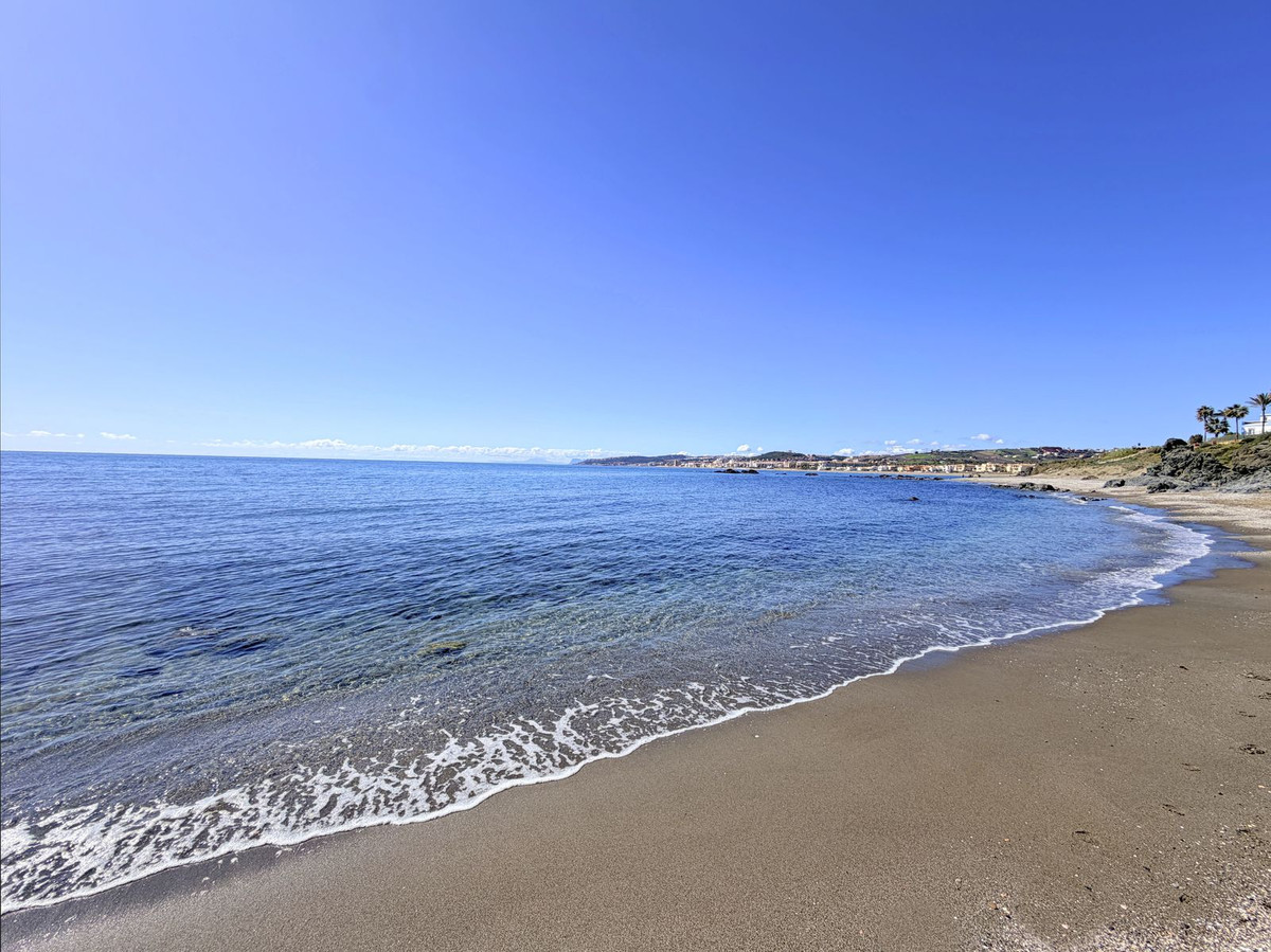 Appartement te koop in Casares Playa | 3 slaapkamers H5393056