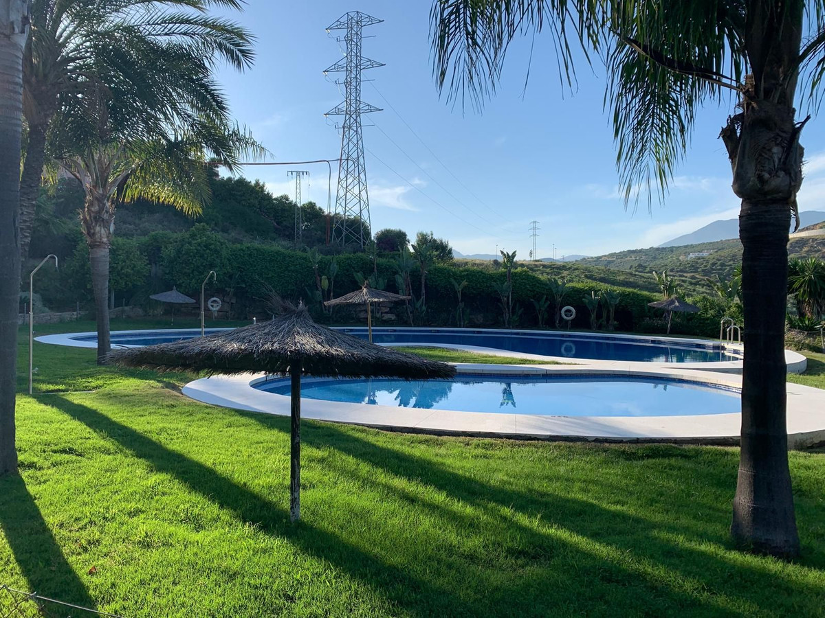 Appartement te koop in Casares Playa | 4 slaapkamers H5394247