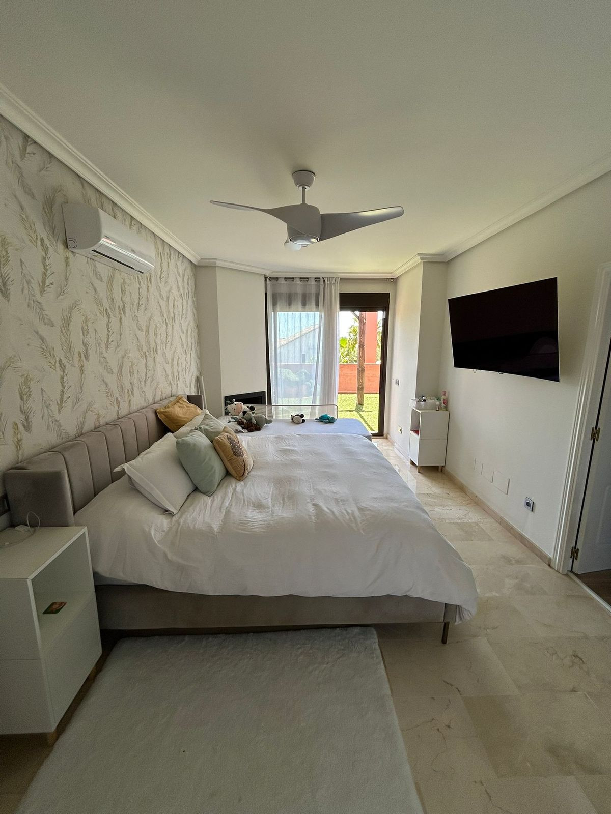 Appartement te koop in Casares Playa | 4 slaapkamers H5394247
