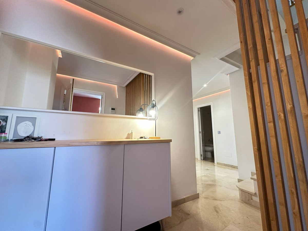 Appartement te koop in Casares Playa | 4 slaapkamers H5394247