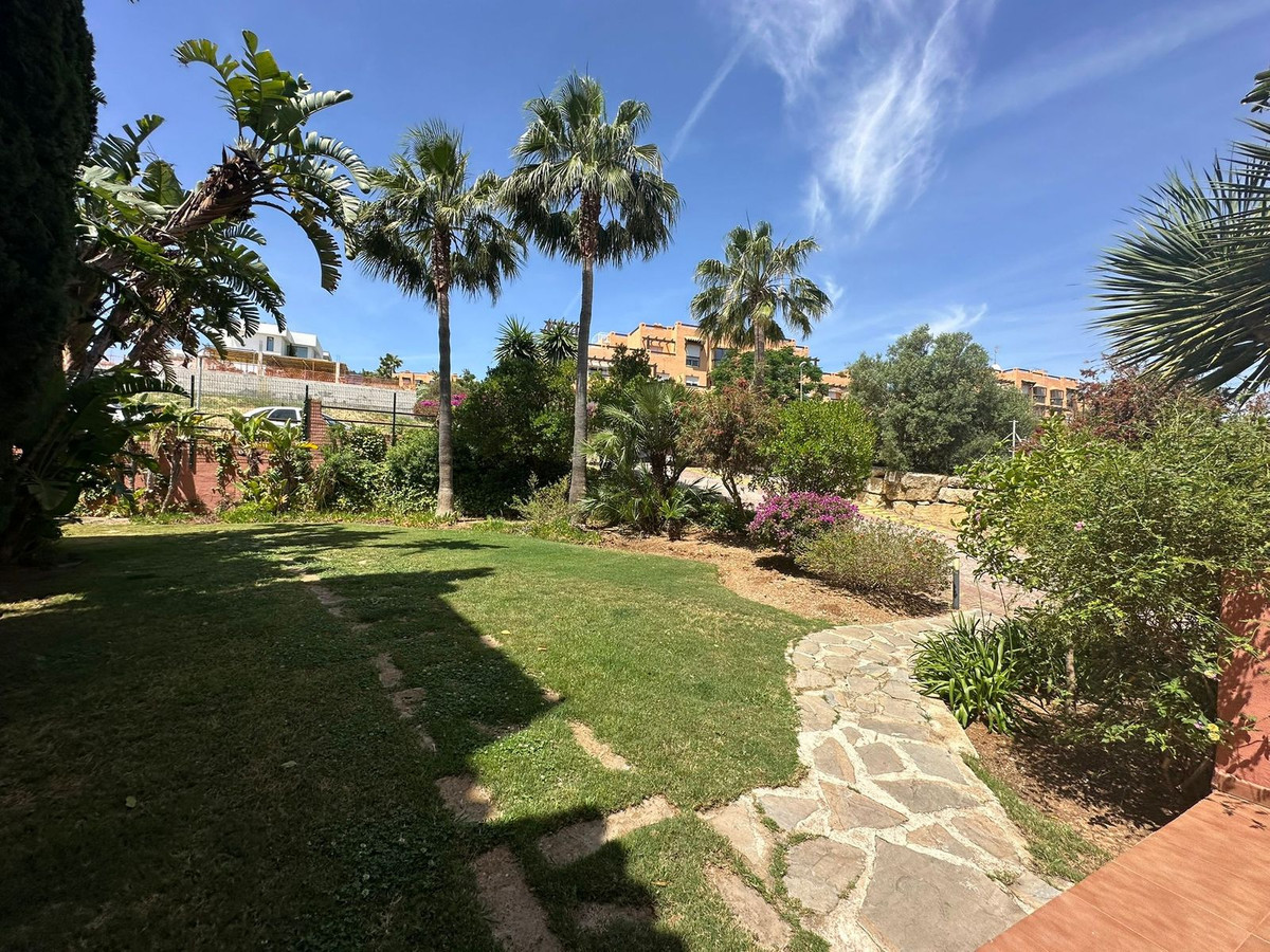 Appartement te koop in Casares Playa | 4 slaapkamers H5394247