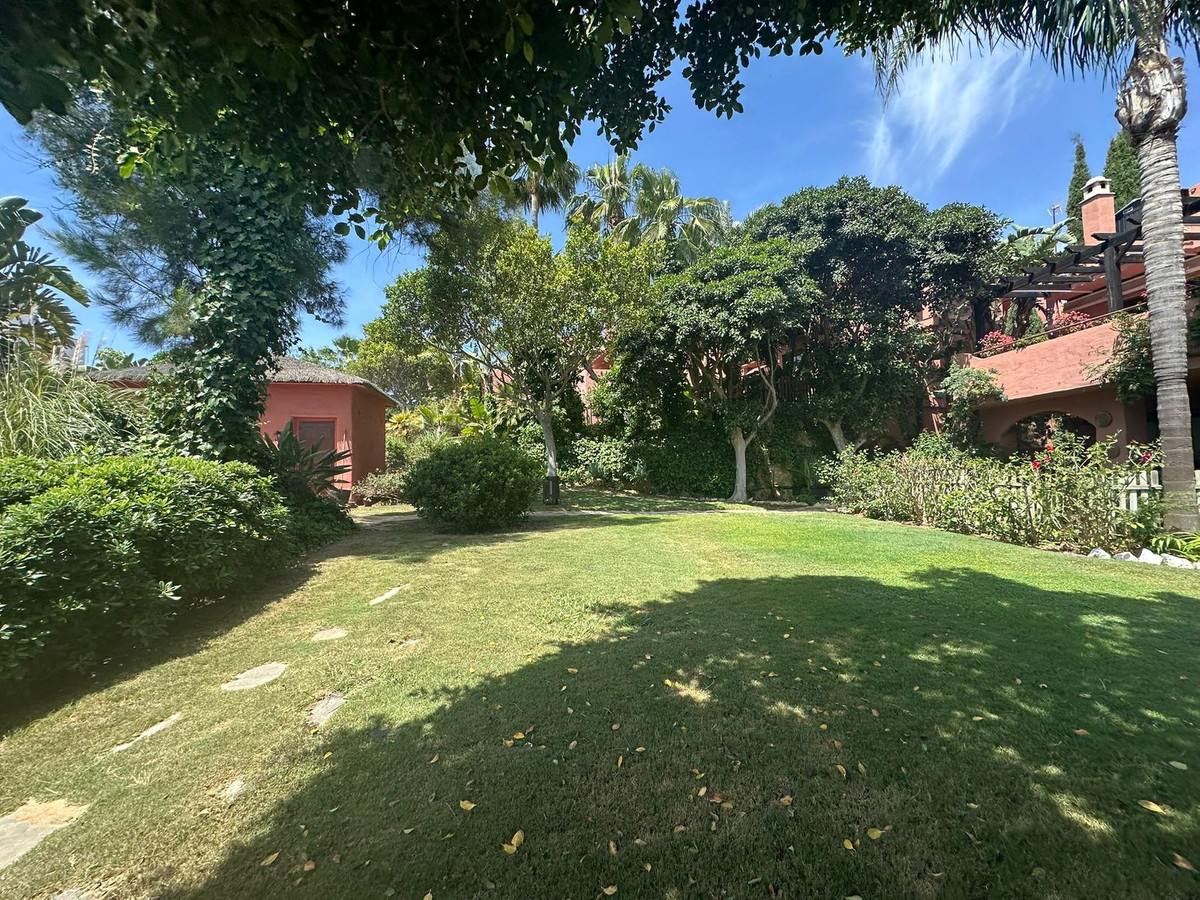 Appartement te koop in Casares Playa | 4 slaapkamers H5394247