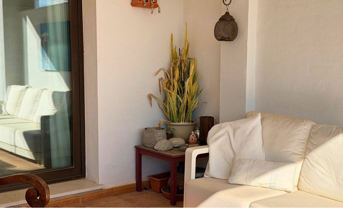 Appartement te koop in Casares Playa | 2 slaapkamers H5400100