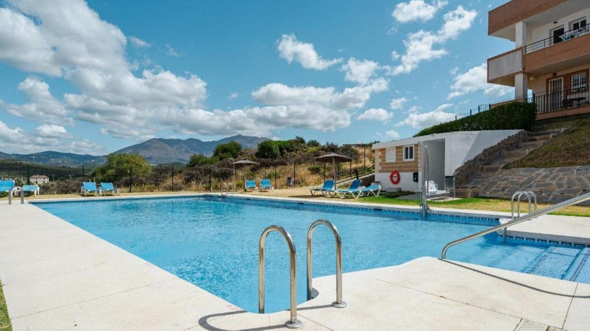 Appartement te koop in Casares Playa | 3 slaapkamers H5406343