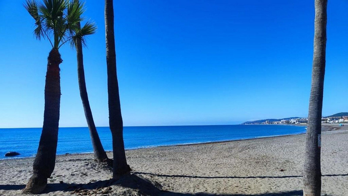 Appartement te koop in Casares Playa | 3 slaapkamers H5406343