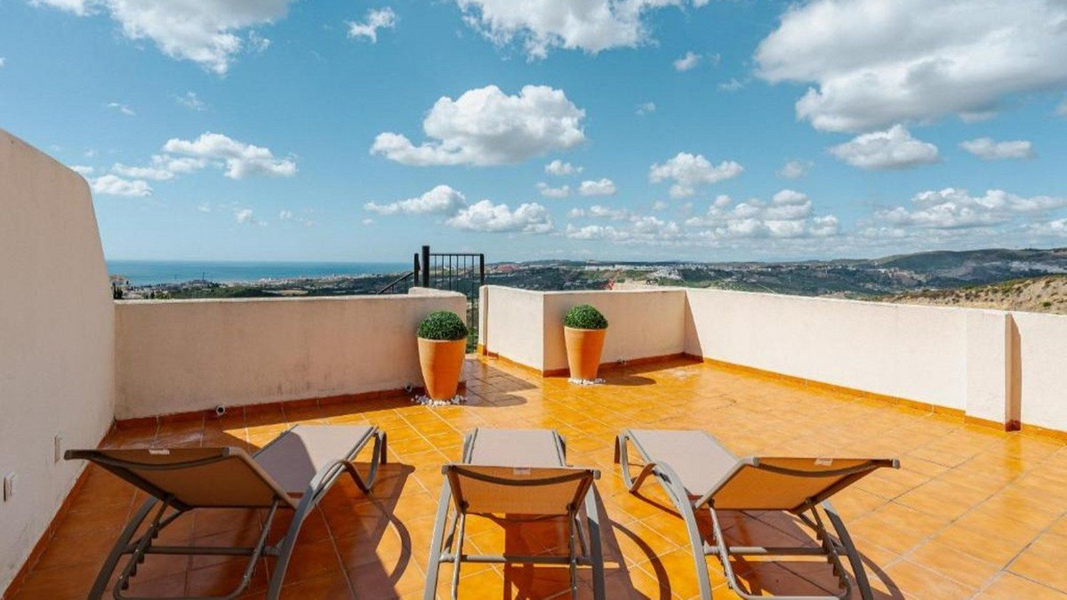 Appartement te koop in Casares Playa | 3 slaapkamers H5406343