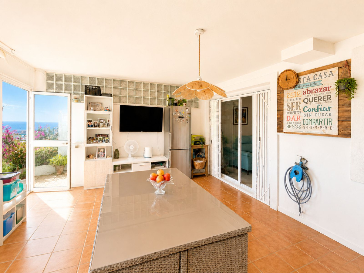 Appartement te koop in Casares Playa | 2 slaapkamers H5409142
