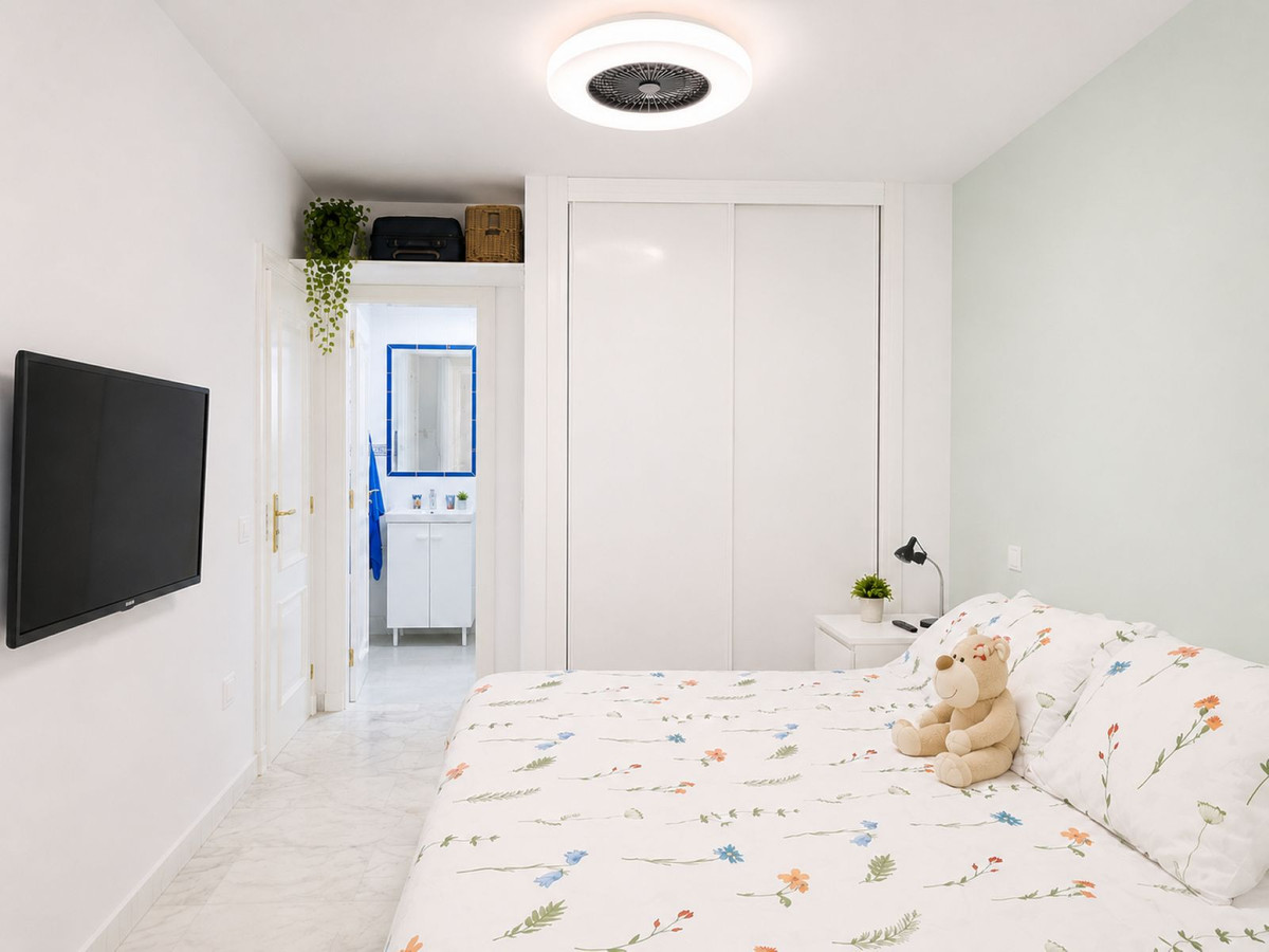 Appartement te koop in Casares Playa | 2 slaapkamers H5409142