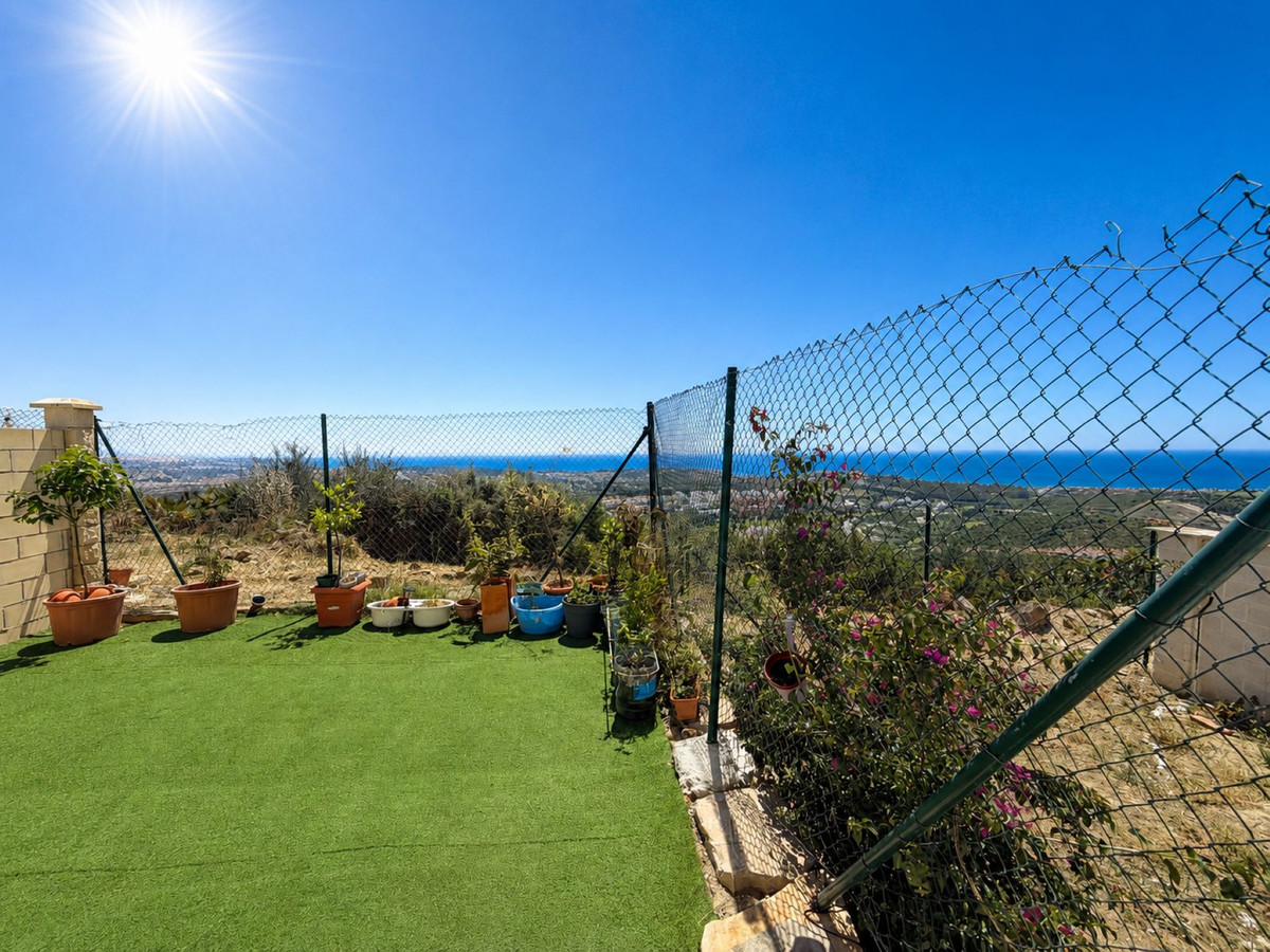 Appartement te koop in Casares Playa | 2 slaapkamers H5409142