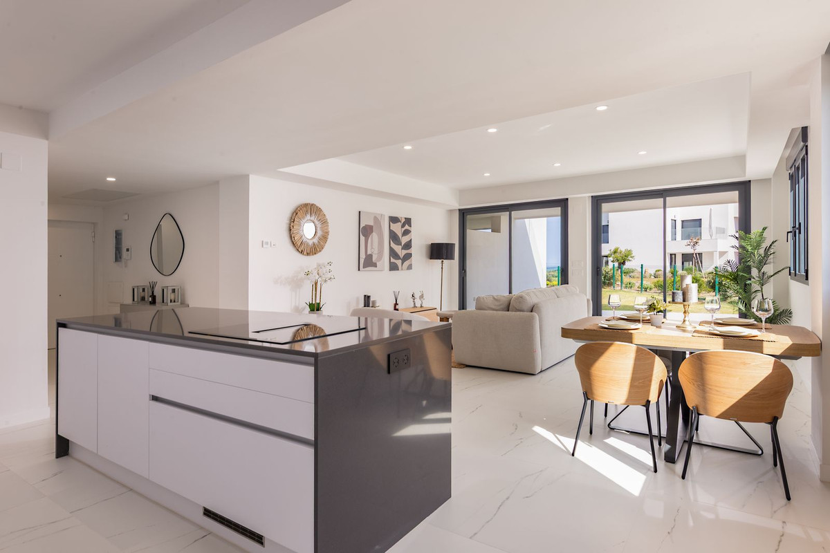 Appartement te koop in Casares Playa | 2 slaapkamers H5417209