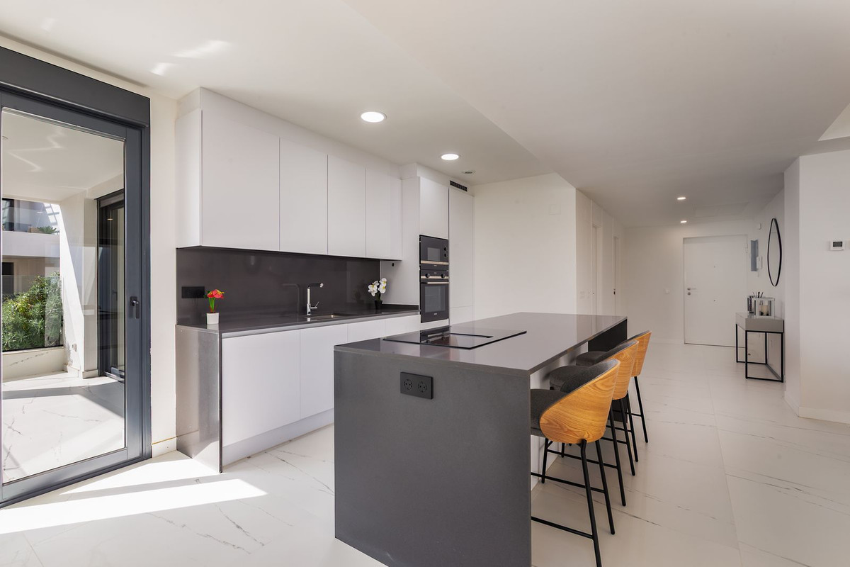 Appartement te koop in Casares Playa | 2 slaapkamers H5417209