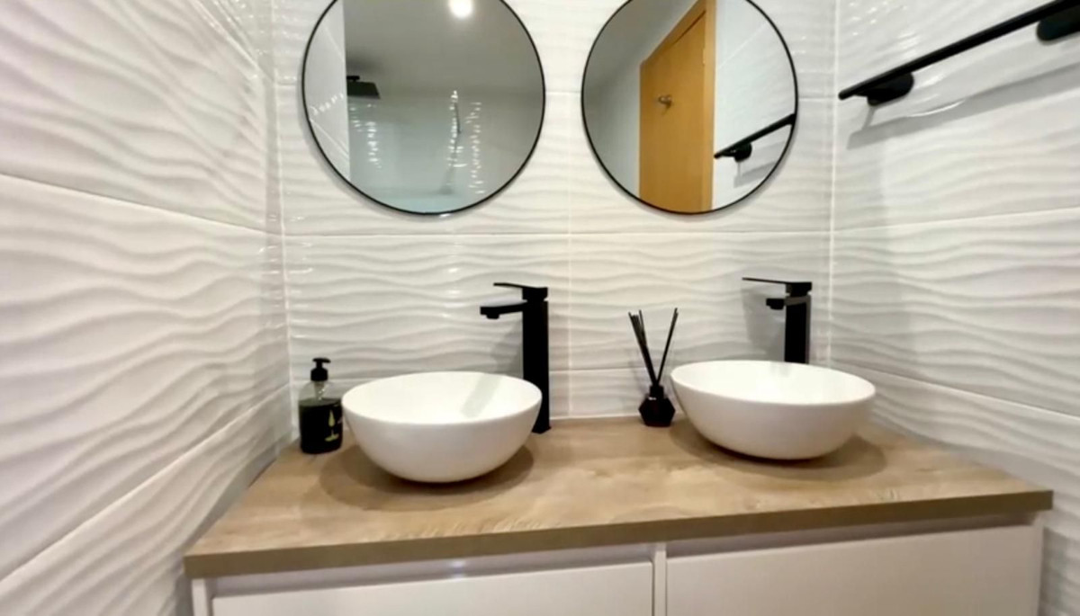 Appartement te koop in Casares Playa | 2 slaapkamers H5465311