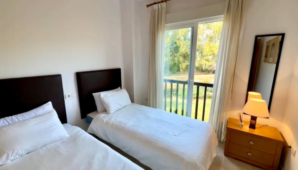 Appartement te koop in Casares Playa | 2 slaapkamers H5465311