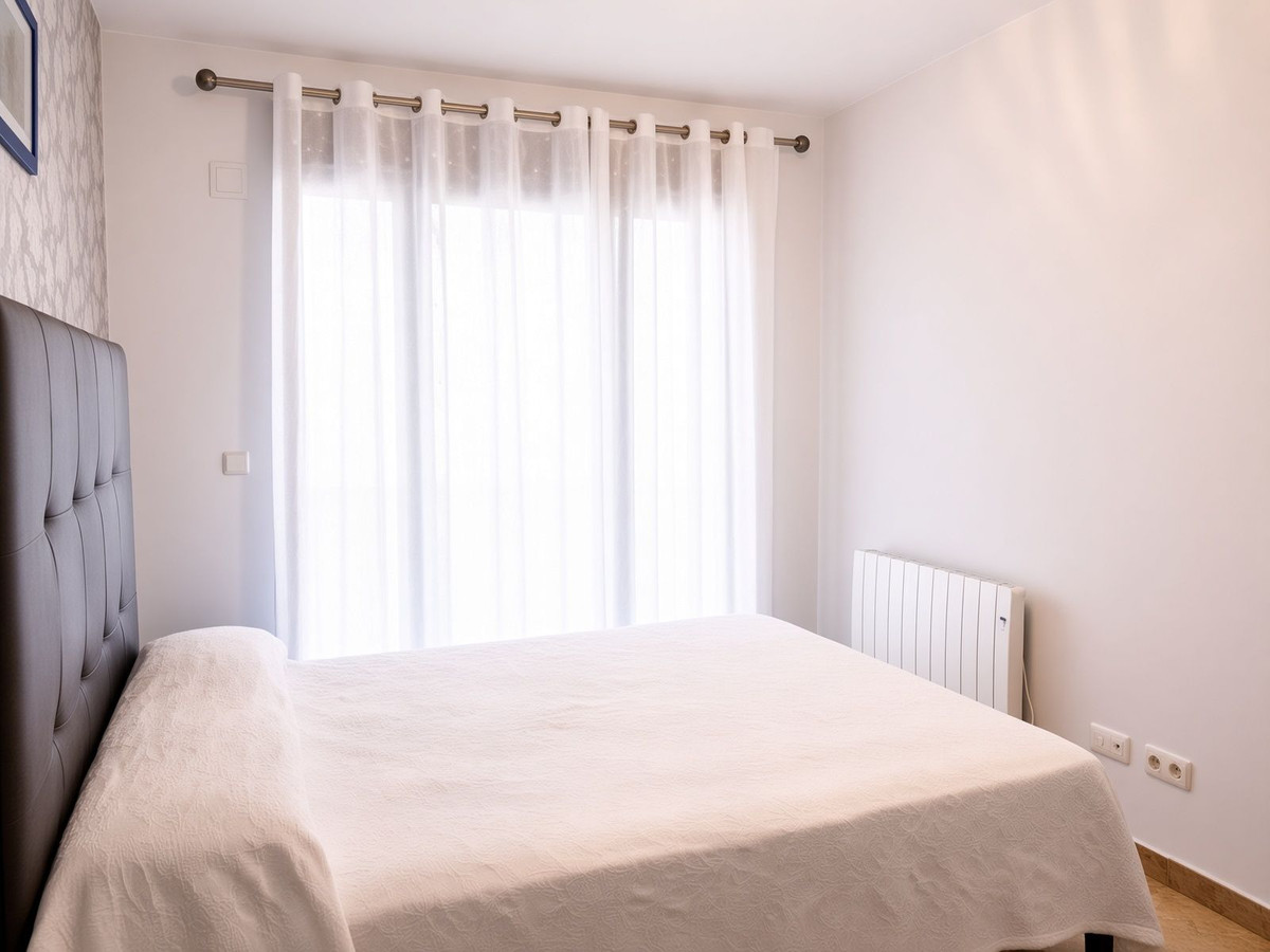 Appartement te koop in Casares Playa | 2 slaapkamers H5467279