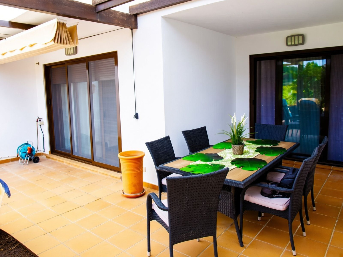 Appartement te koop in Casares Playa | 2 slaapkamers H5467279