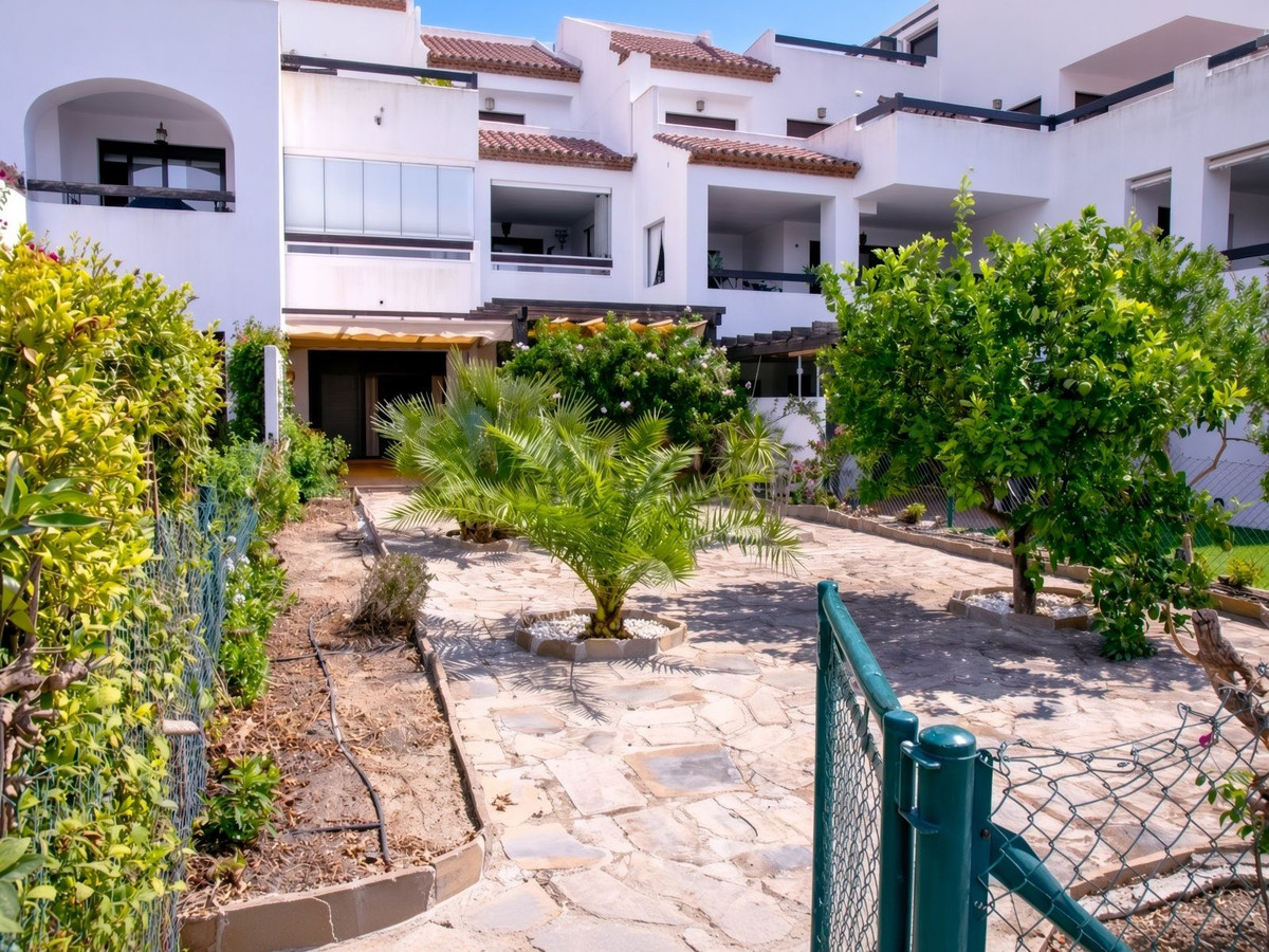 Appartement te koop in Casares Playa | 2 slaapkamers H5467279