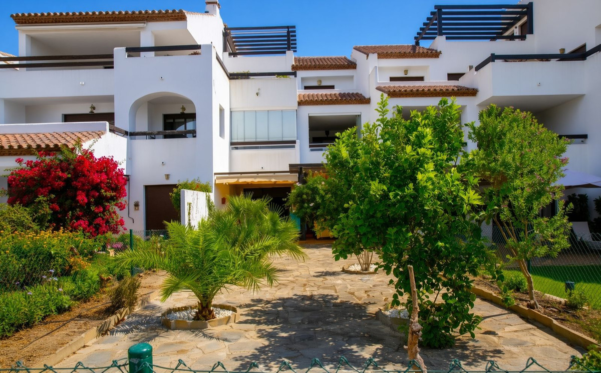 Appartement te koop in Casares Playa | 2 slaapkamers H5467279