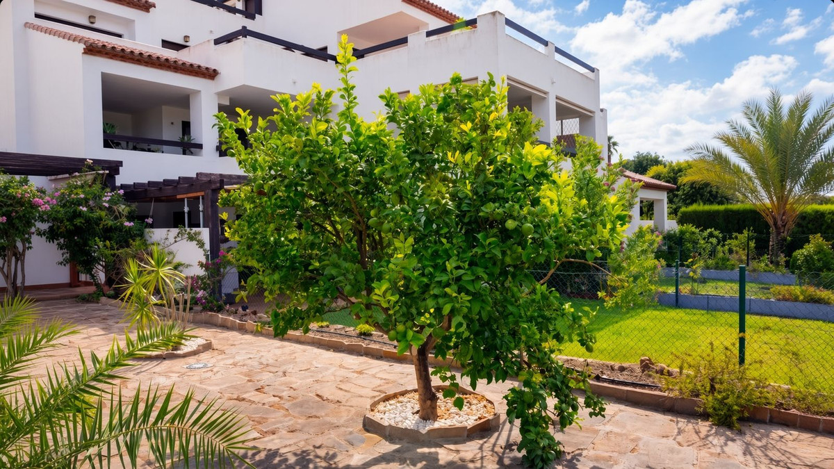 Appartement te koop in Casares Playa | 2 slaapkamers H5467279