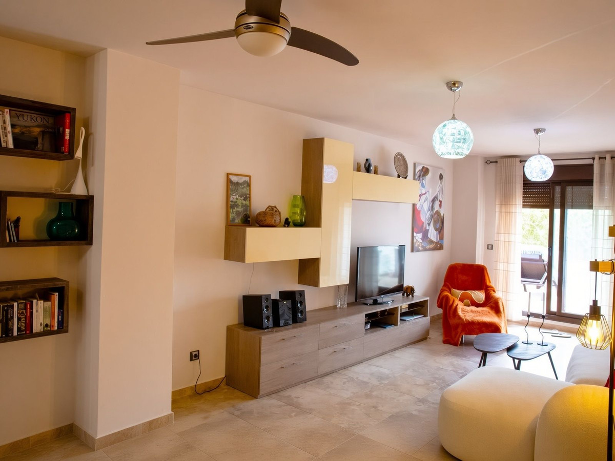 Appartement te koop in Casares Playa | 2 slaapkamers H5467279