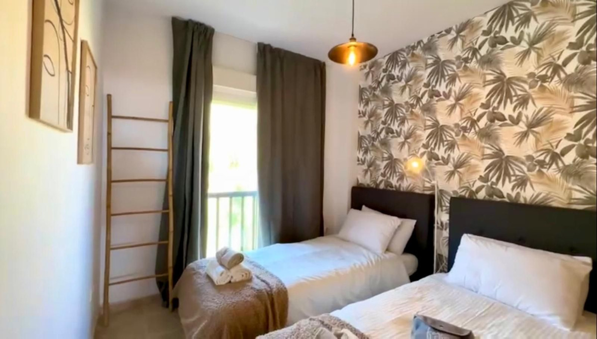 Appartement te koop in Casares Playa | 2 slaapkamers H5475868